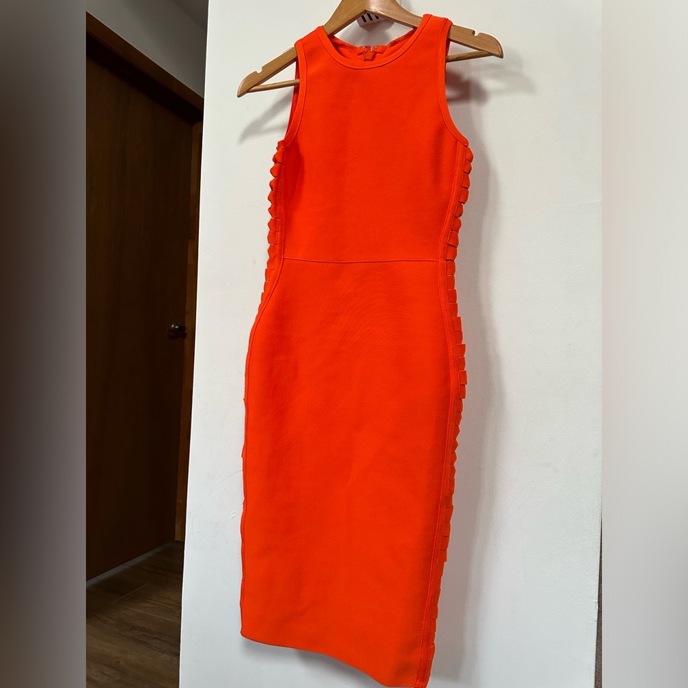 SUPER STRETCHY BODYCON DRESS WITH CUT OUT SIDES